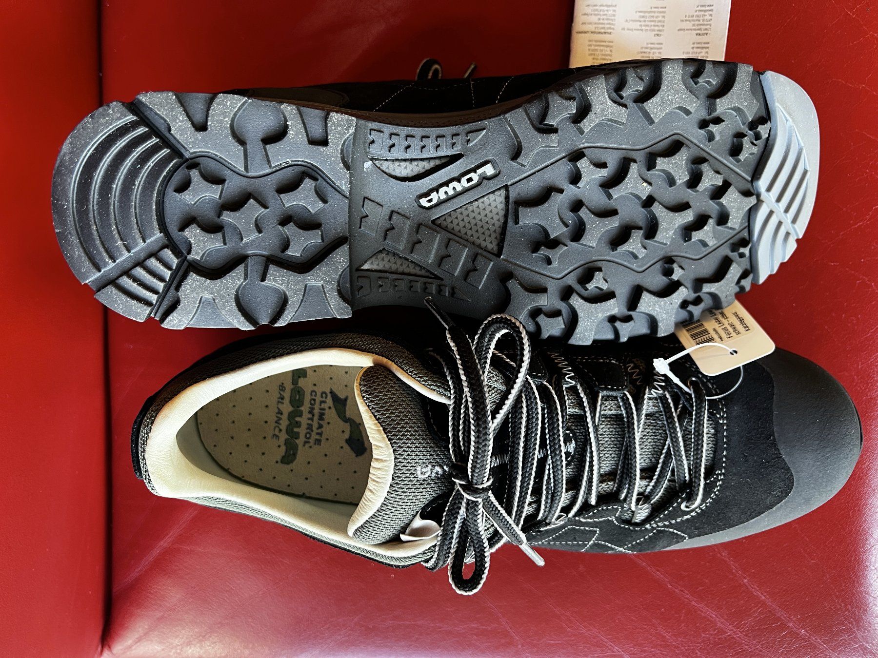 Scarpe da uomo: Lowa Trekkingschuhe Leder schwarz neu – Nuovo e nell'imballaggio originale da Wabern venduto da Dimidami 1