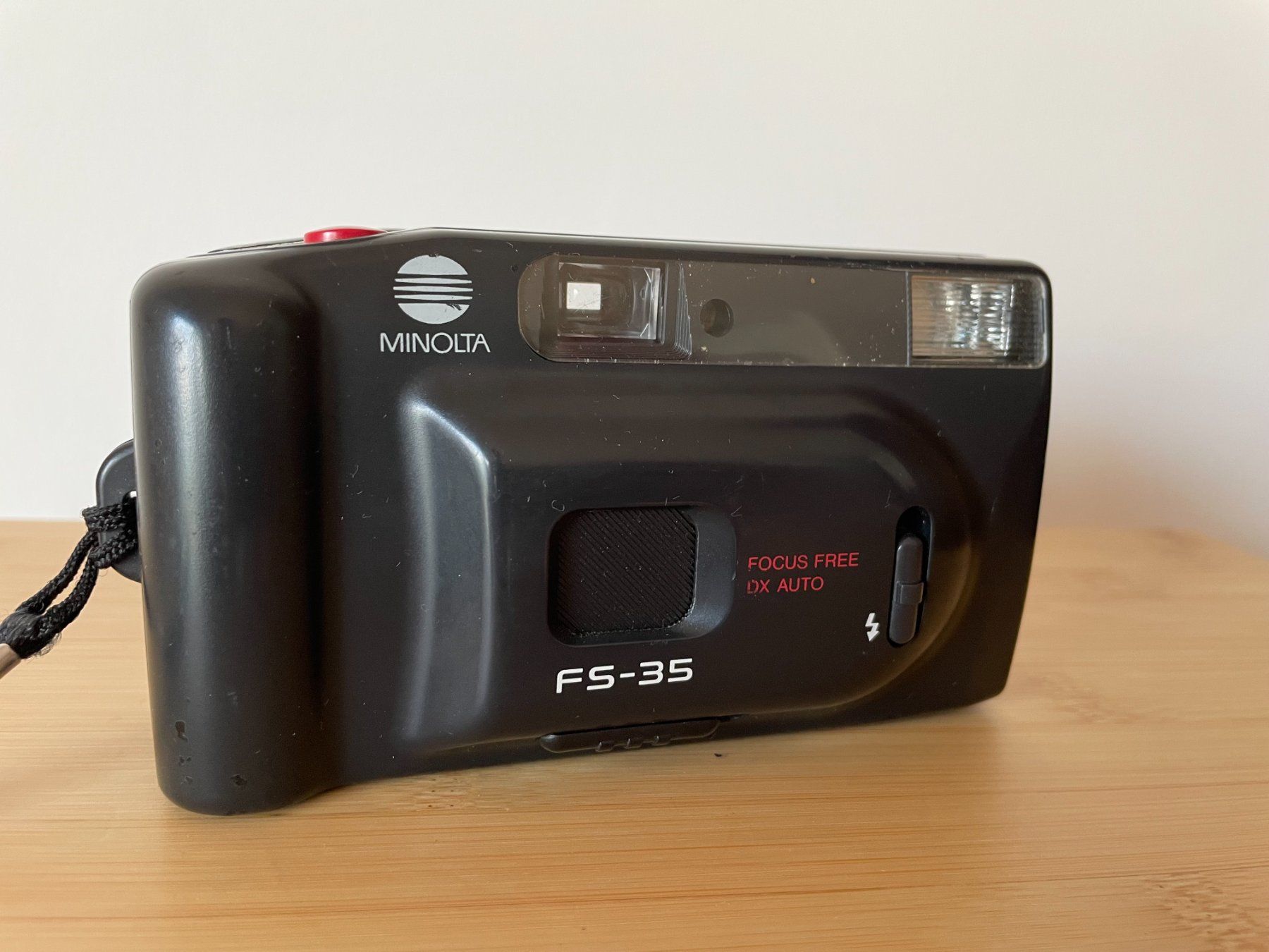 Minolta Fotocamera: Minolta FS-35 – Difettoso da Petit Lancy venduto da gil_hr6v 1
