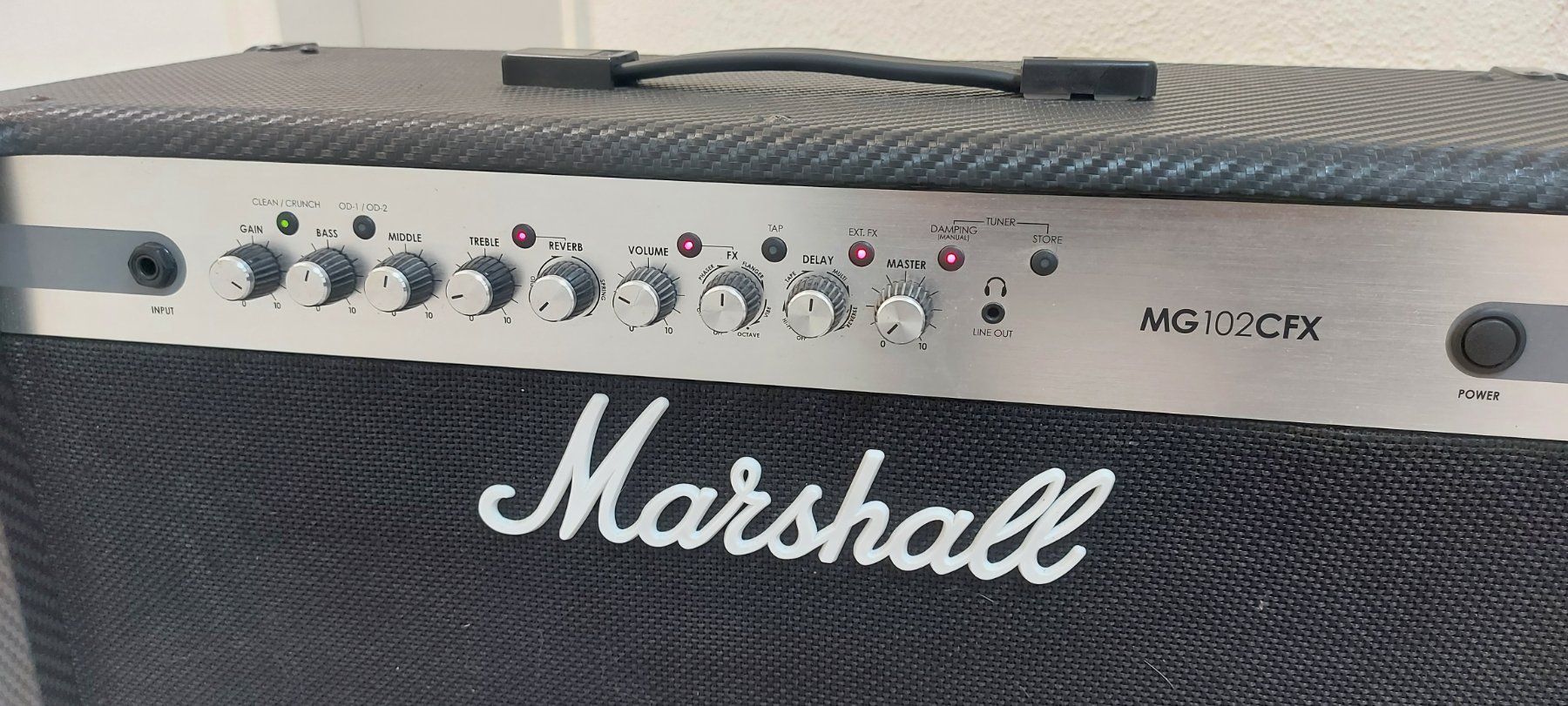 Marshall Amplificatori: Marshall MG102CFX Combo amp.für e-gitarre – Usato da Glattbrugg venduto da Swissmusik 1