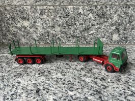 Mercedes Sattelschlepper , 1:50