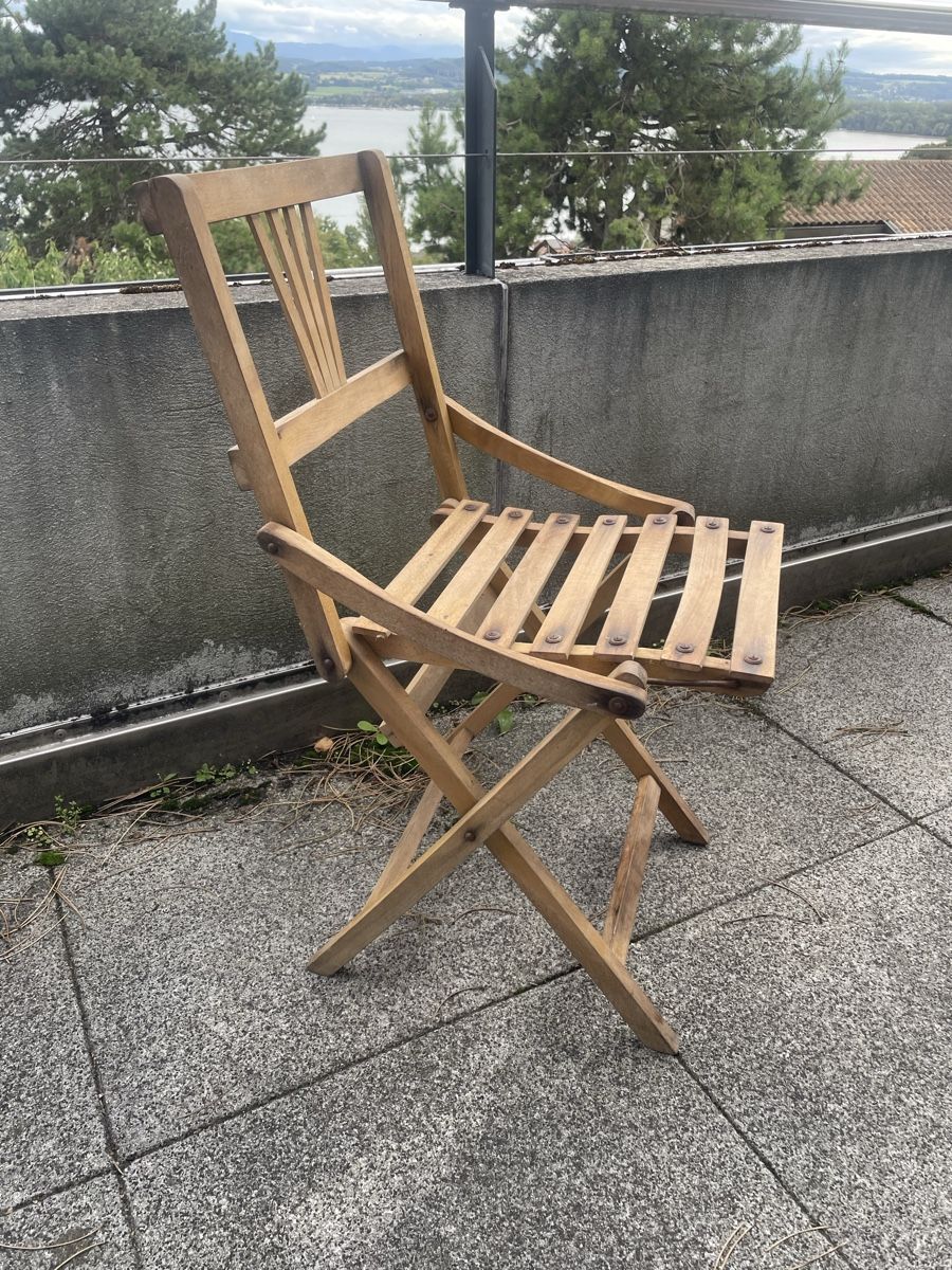 Sedie: Ancienne Chaise Pliante en Bois Massif – Usato da Vallamand venduto da Bricbracbroc82
