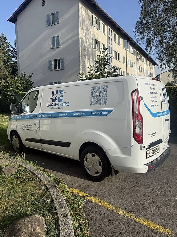 Veicoli commerciali: Ford Transit Custom 2.0 – Usato da Zürich venduto da vul_qxs7 2