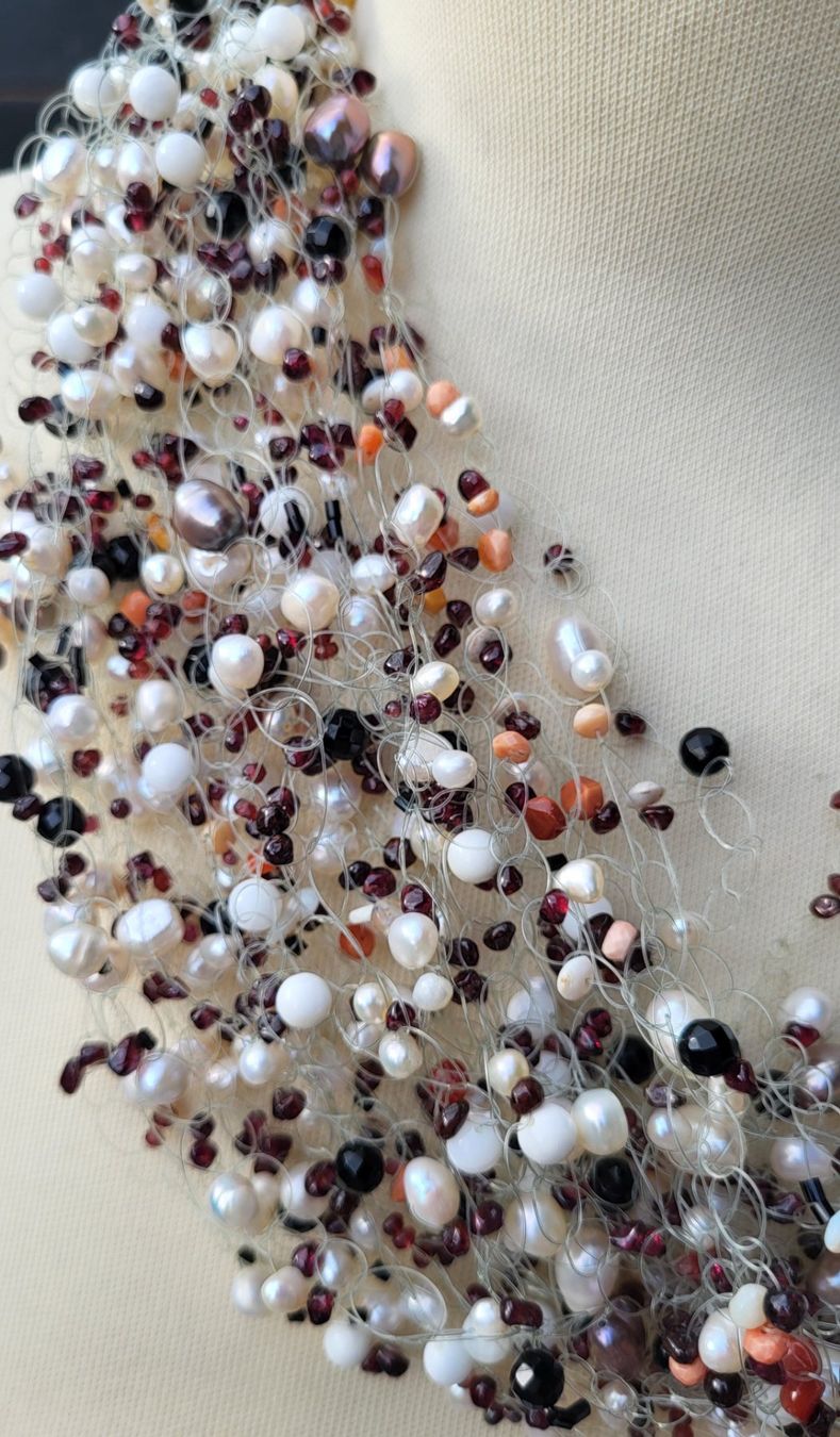 Ketten: Collier  en pierre – Neu (gemäss Beschreibung) aus Fribourg von VictoriaShop7 5