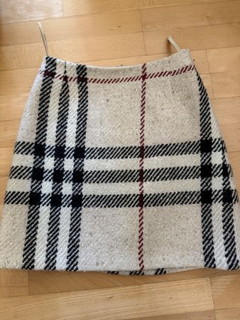 Burberry Jupe beige Karo schwarz rot Gr. 36 guter Zustand