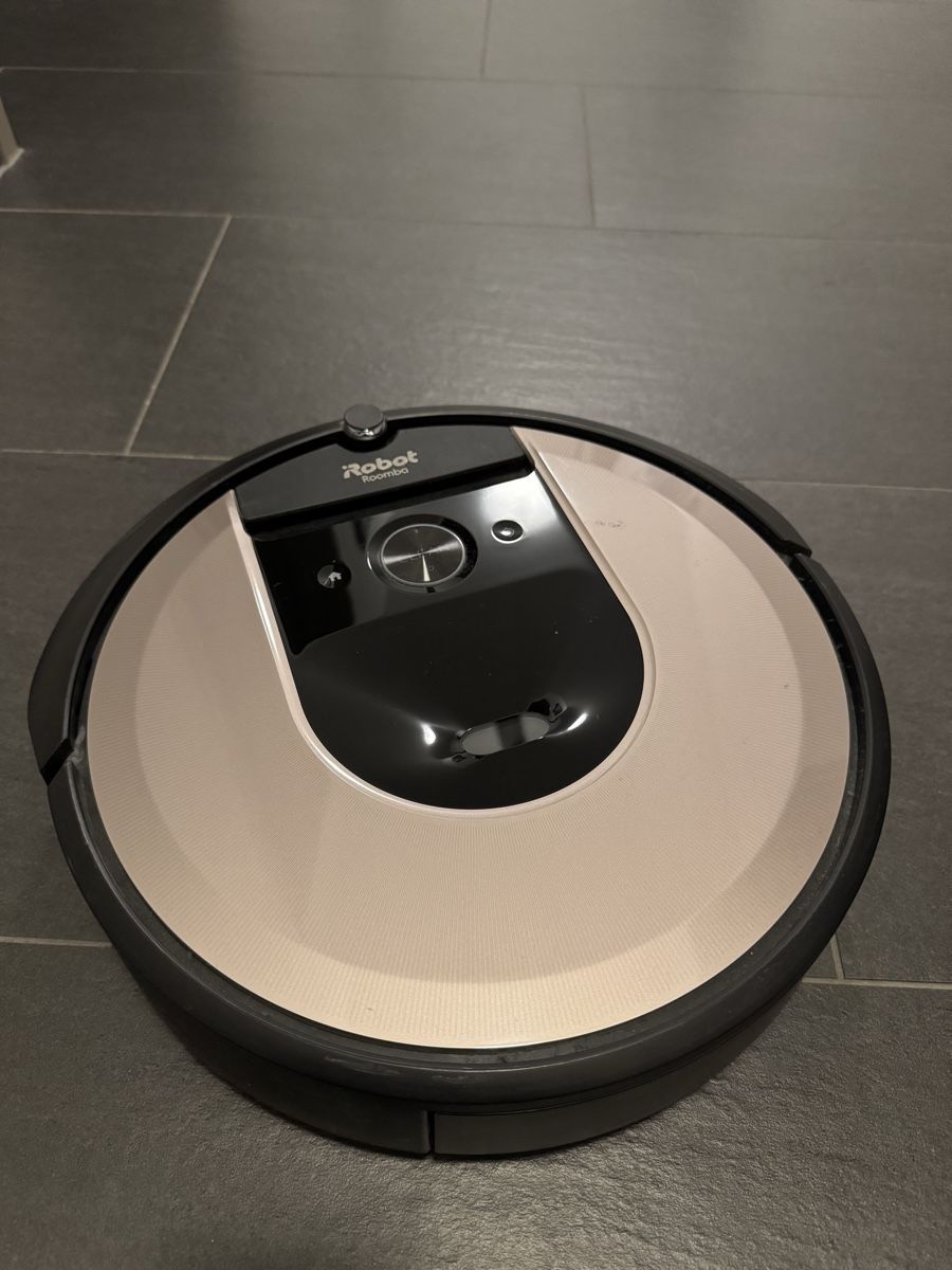 Irobot Staubsauger & Zubehör: iRobot Roomba i6 Saugroboter - Top Zustand! – Gebraucht aus Ilanz von Alea267