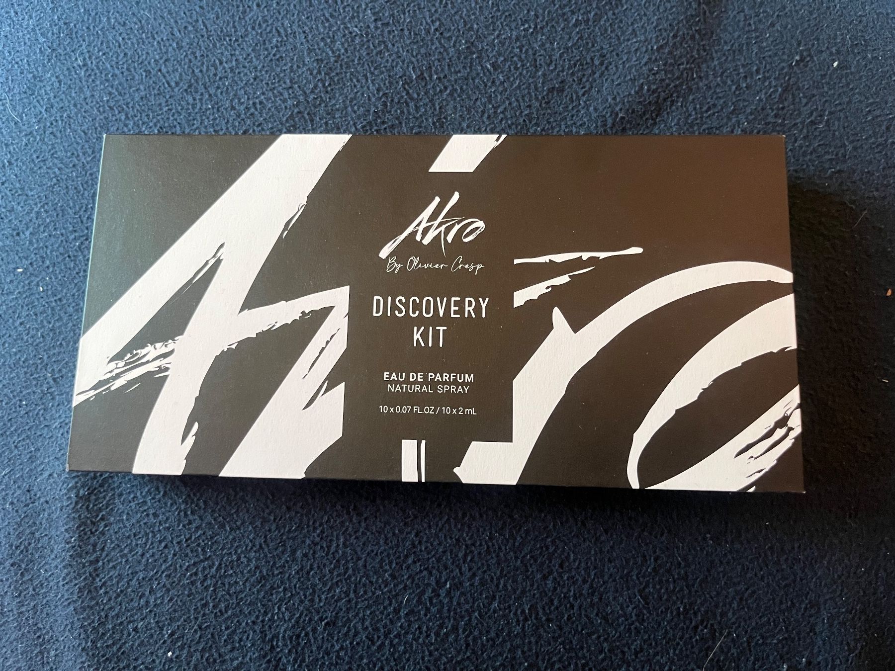Parfum & Eau de Toilette: Akro Perfume Discovery Set neuwertig – Gebraucht aus Zürich von fraubaur