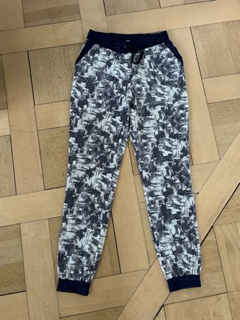Coole Pailletten Jogger Hosen von Essentiel Antwerp - Gr. 38
