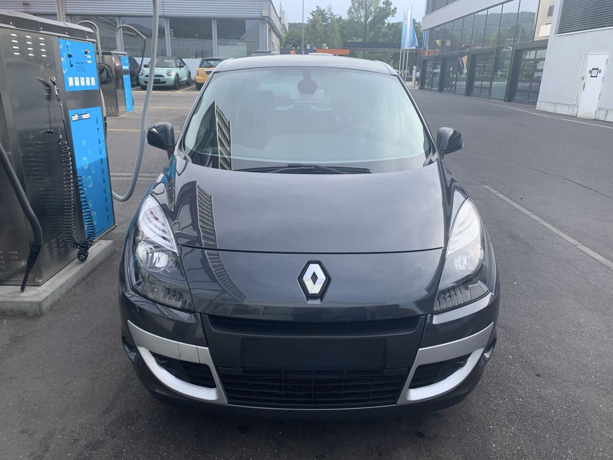 Renault Autos: Renault Scenic 1.6 dci 130 – D'occasion à Muttenz par Benet01