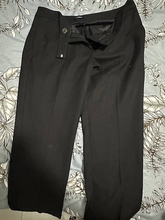 Hosen: Pantaloni MAX&Co neri - 48 – Gebraucht aus Biasca von mat_x8j6