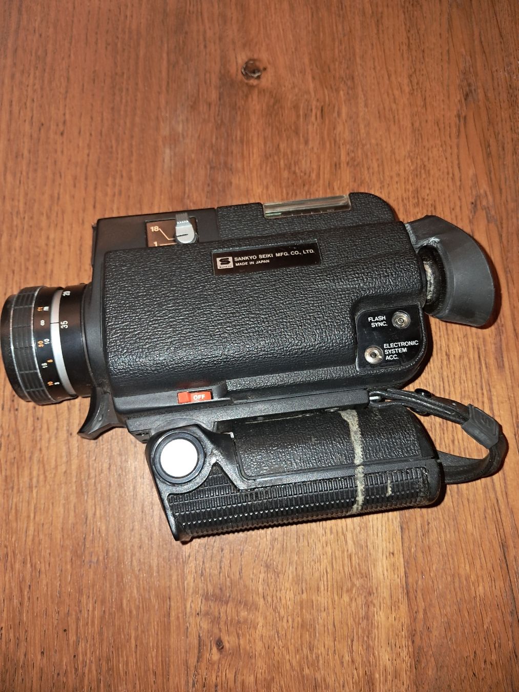 Sankyo Videocamere: Camera Sankyo ES44 · Sankyo · Negro – Usato da Le locle venduto da juliensaran 4