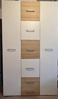 Kleiderschrank