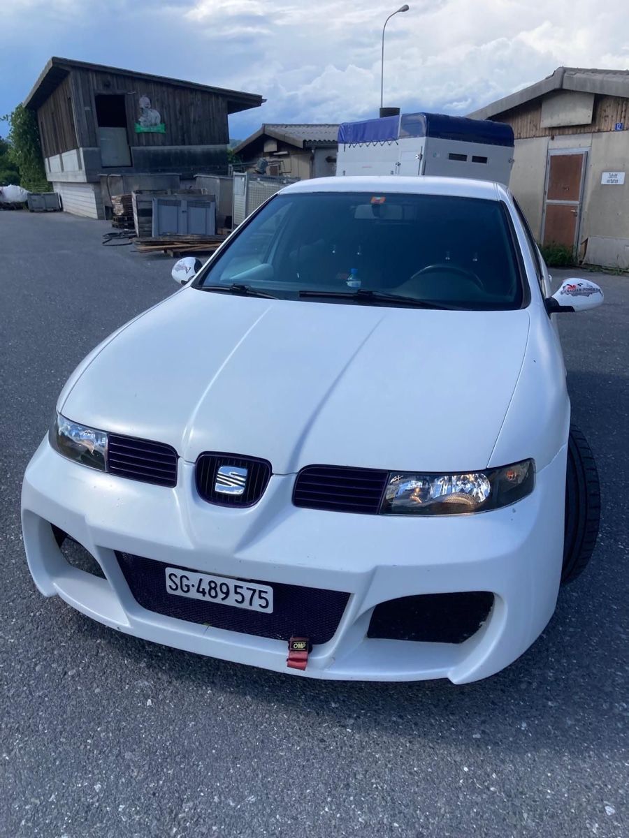 Seat Autos: Seat Leon Cupra – D'occasion à Benken SG par KHD100 3