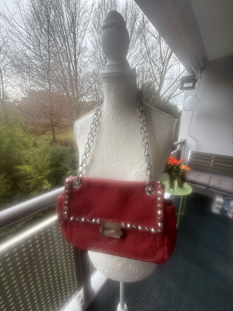 Zadig & Voltaire Taschen für Damen: Zadig & Voltaire Red Studdet Chain Bag – Neu (gemäss Beschreibung) aus Zürich von pinish 2