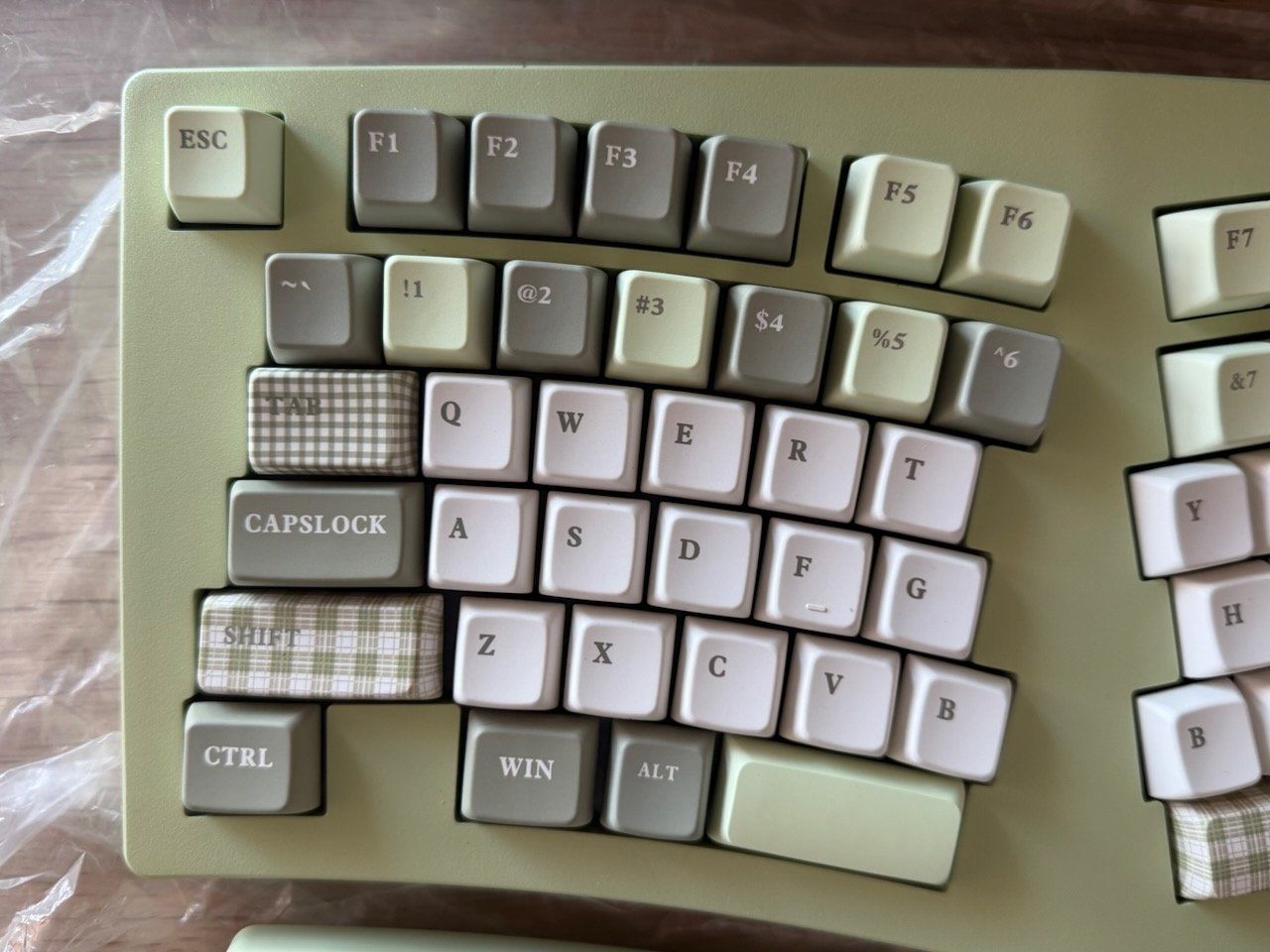 Tastiere: FEKER Alice 75 Mechanical Keyboard – Nuovo e nell'imballaggio originale da Gebenstorf venduto da doomedsardines 5
