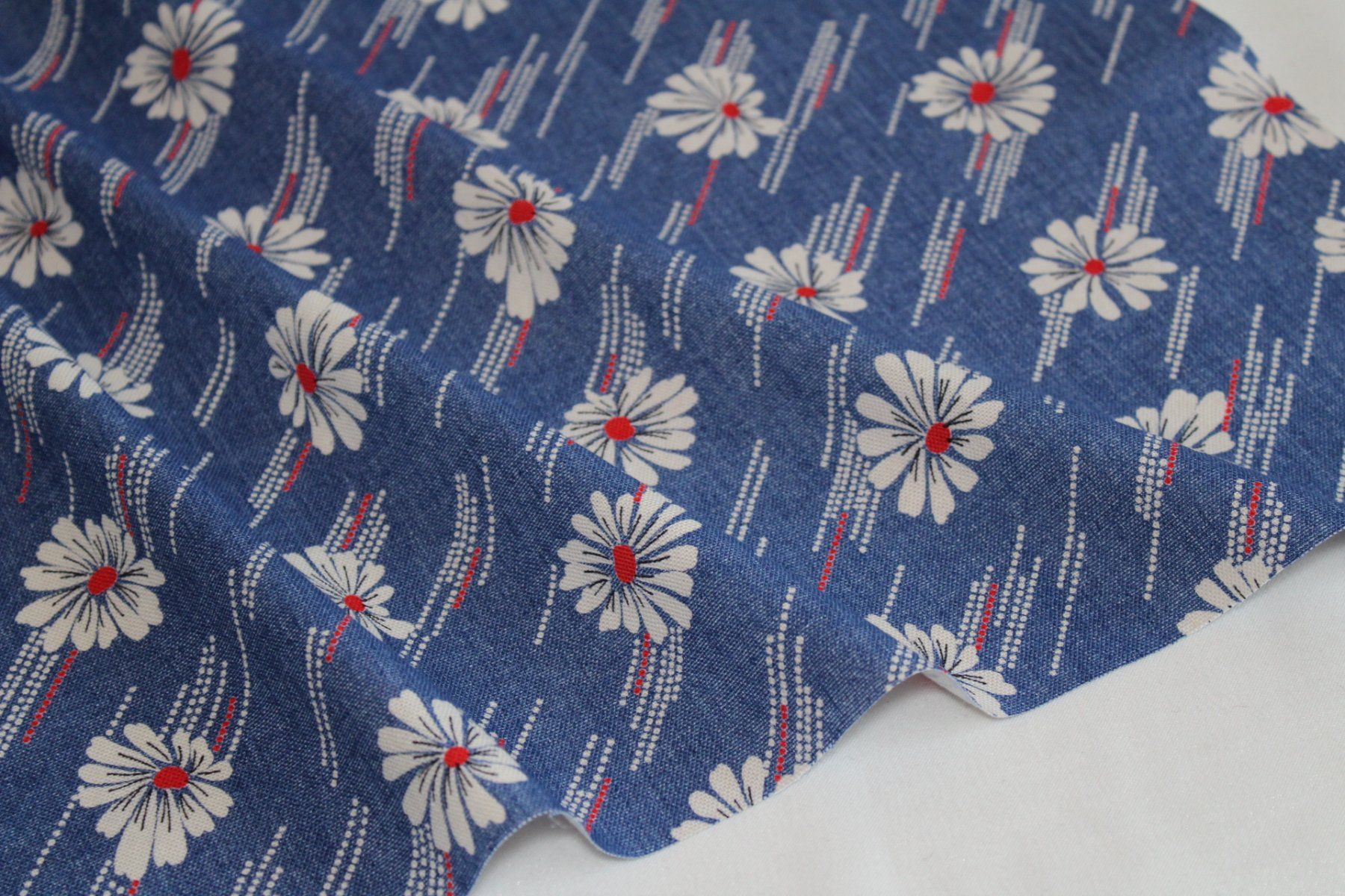 Tessuti: Stoff Baumwolle jeansblau/Blumen – Nuovo (secondo la descrizione) da Obfelden venduto da solomon111