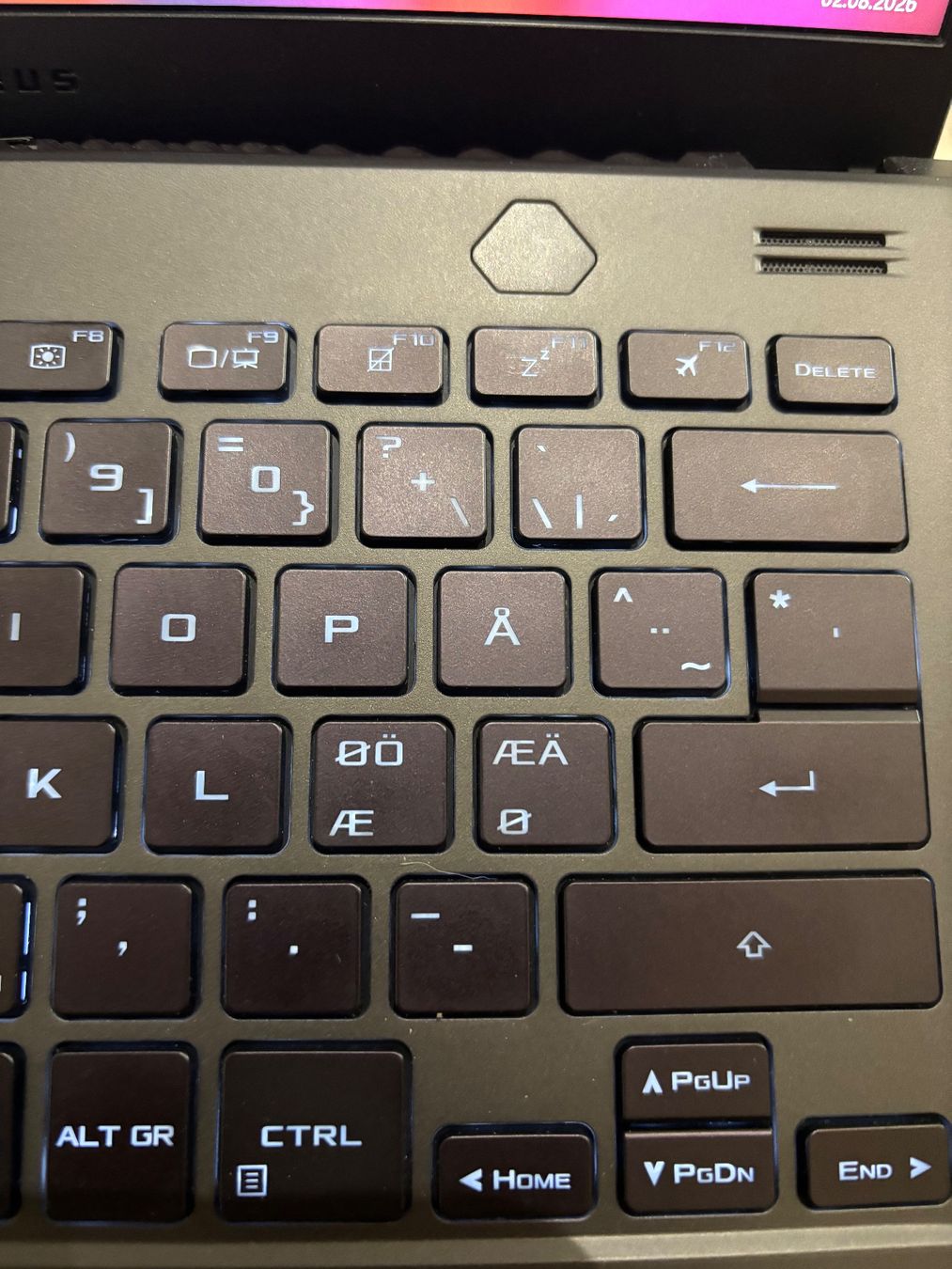 Asus Notebooks: ASUS ROG G14 Ryzen 9 RX6800S 32GB 1TB – Gebraucht aus Liestal von lis_82hy 6