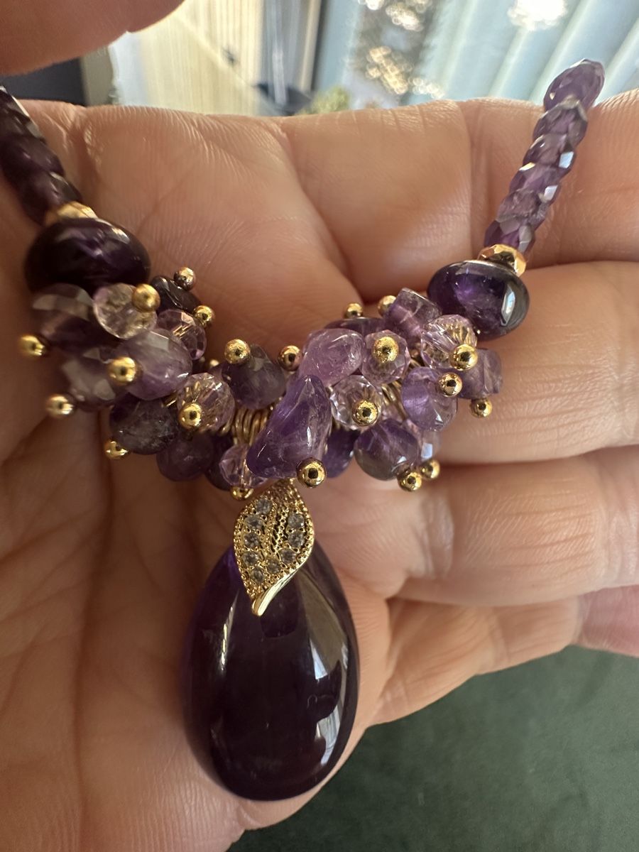 Ketten: Amethyst Collier mit Anhänger  – Neu und originalverpackt aus Kriens von Hortensie6 3
