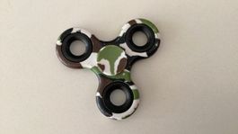 Fidget Spinner camouflage motif bon etat