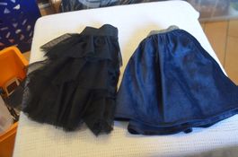 TAILLE 80 - 2 JUPES