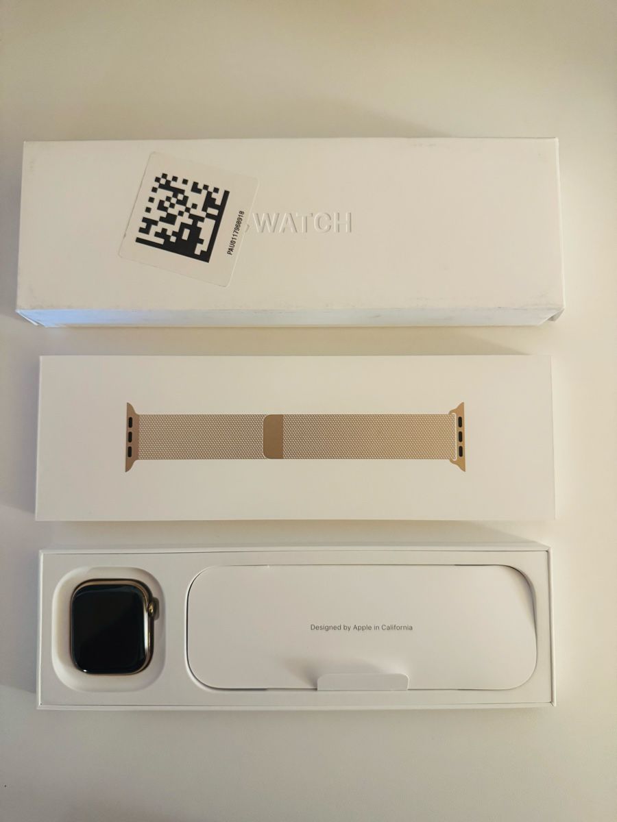 Apple Smartwatch:  Apple Watch Series 10, 42 mm, 4G – Nuovo (secondo la descrizione) da Winterthur venduto da salebook 2
