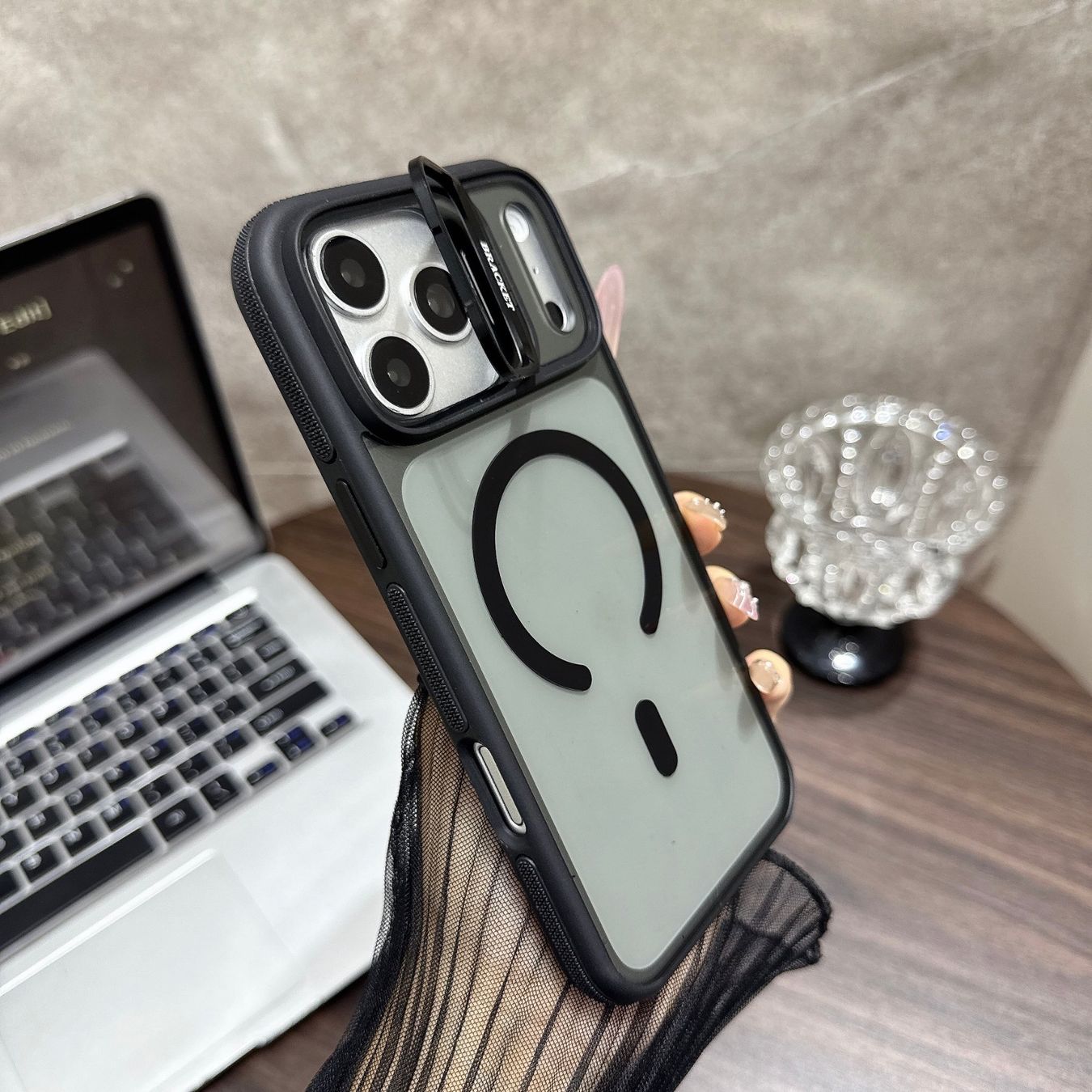 Apple Cover & Protezioni schermo: Apple iPhone MagSafe Hülle mit Kameraschutz & Ständer – Nuovo (secondo la descrizione) da Turgi venduto da JULIEKAUF 6