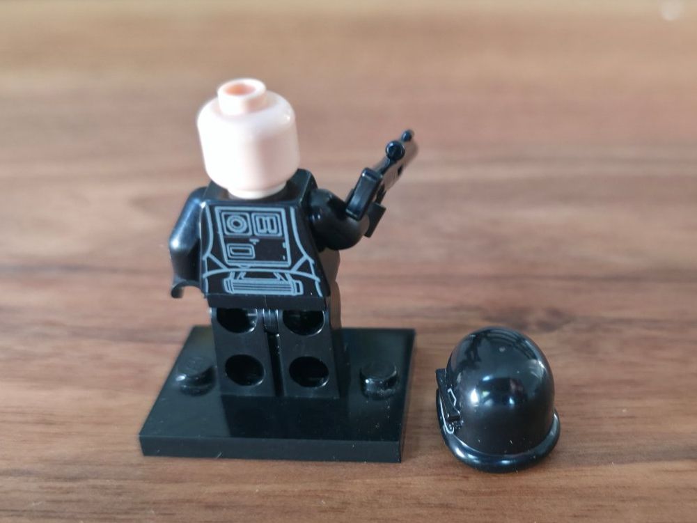 Lego Statuette: Lego Star Wars Minifigur Trooper – Usato da Laufen venduto da elias39 1