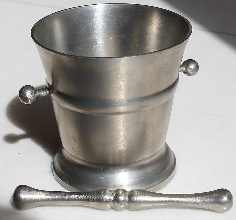 Altro per cucinare: Antiker Mörser mit Stößel ca 1930 – Usato da Schaffhausen venduto da akiraxyz 1