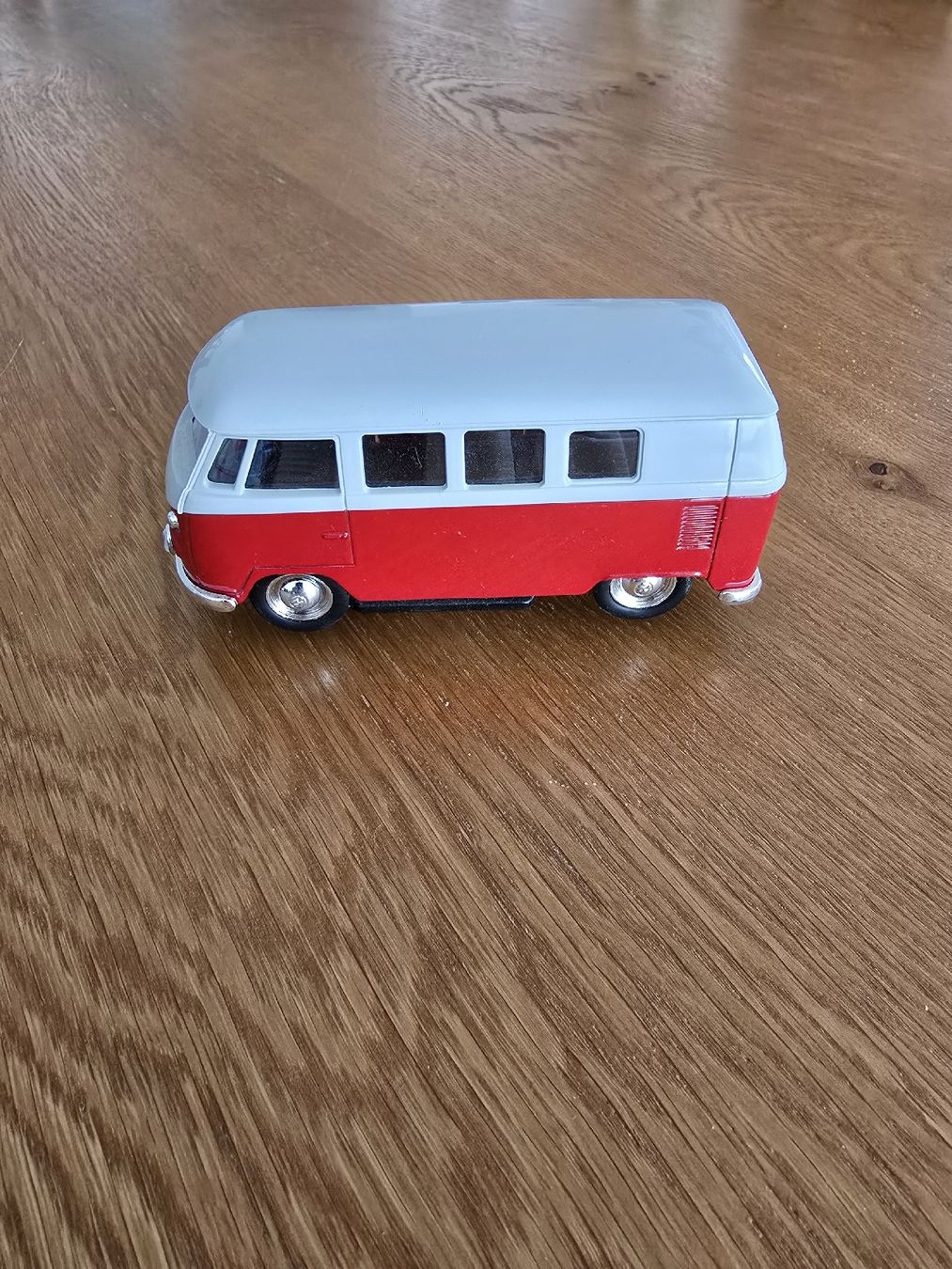 Volkswagen Modellautos: VW Bulli t1 Modellauto  – Gebraucht aus Niederurnen von Ghost.recon