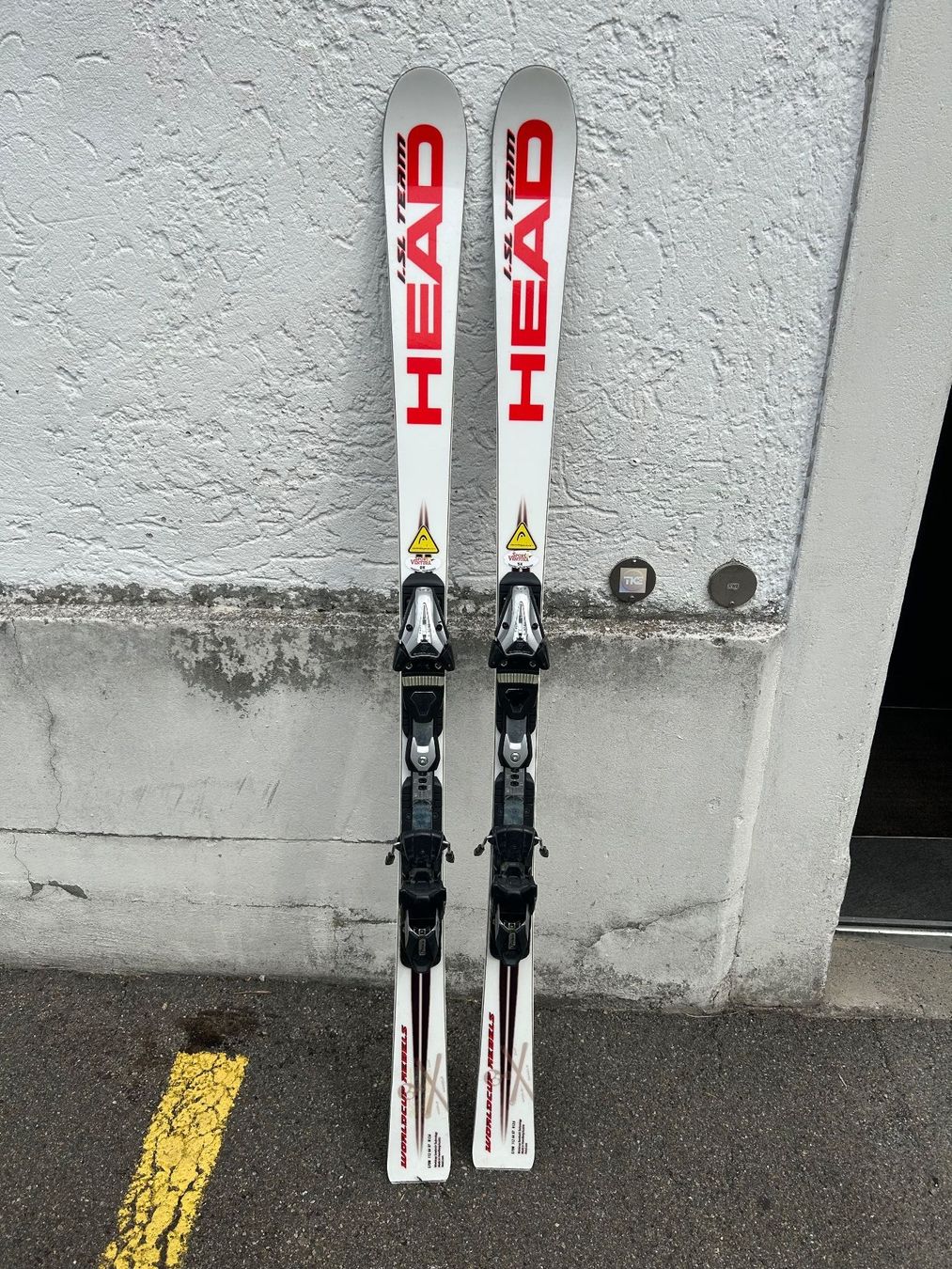 Head Skis: Ski HEAD Worldcup Rebels L156 mit Bindung & Rennplatte – D'occasion à Zürich par Bausso
