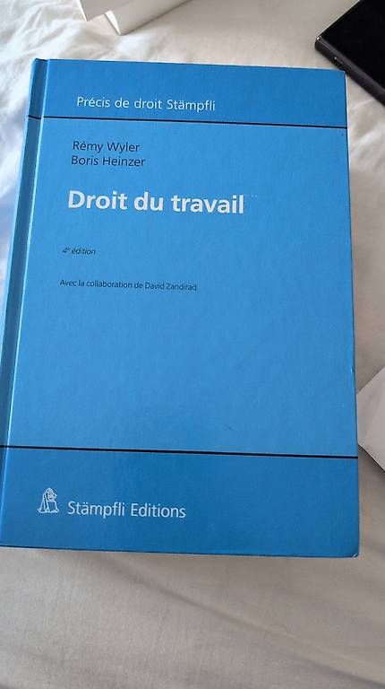 Livres: Droit du Travail - Stampfli Edition – D'occasion à Vernier par Patrick877 2