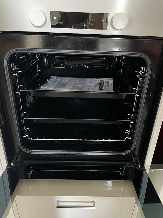 Backöfen: V-Zug Combair V400 Backofen weiss – Gebraucht aus Schönenwerd von Ciri-92 2