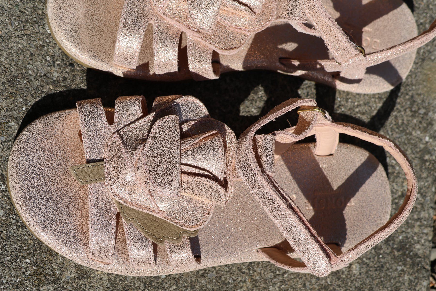 Chaussures filles: Mädchen Donsje Sandalen 33 – D'occasion à Balzers par MinimenschMia 1