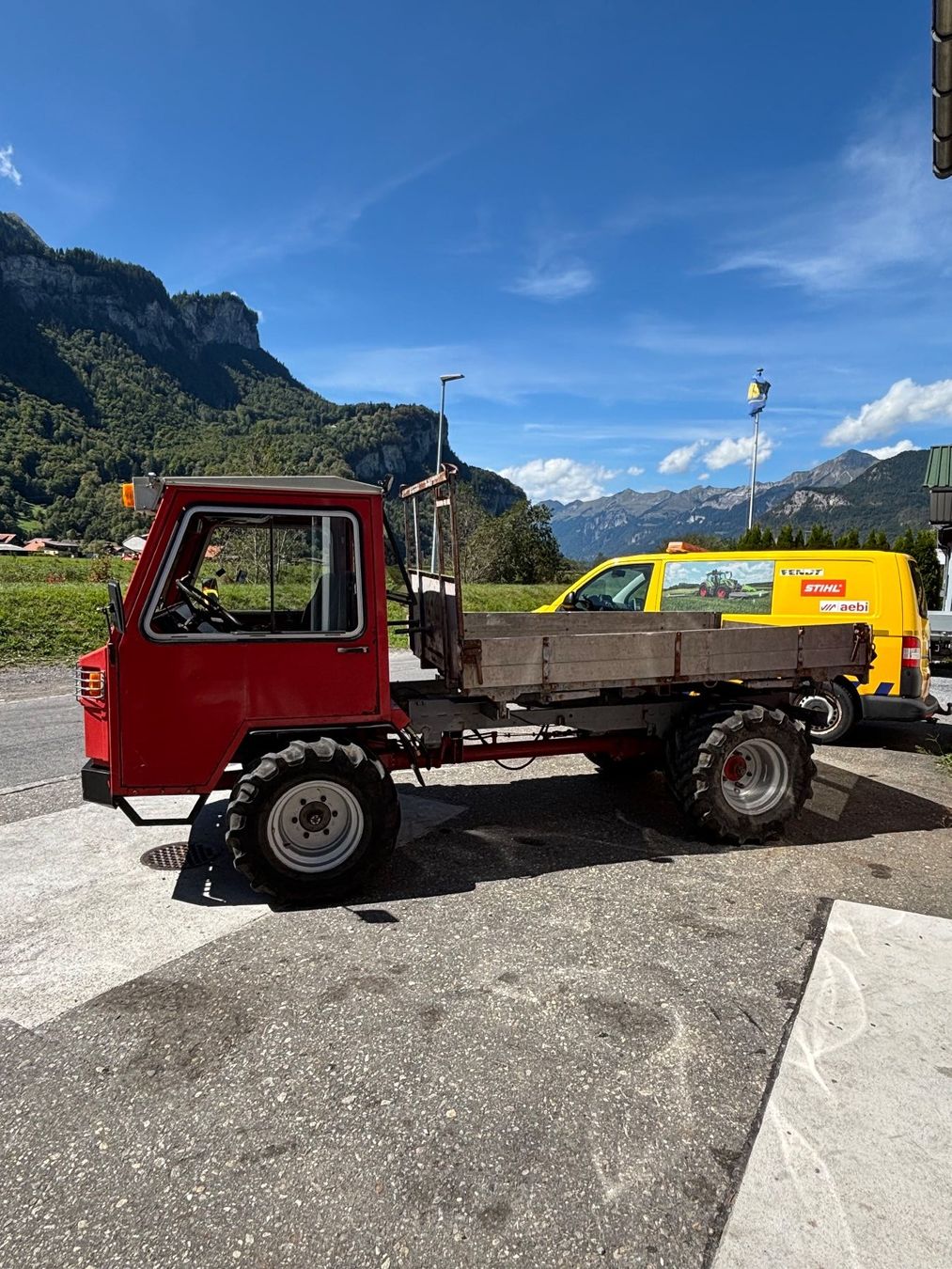 Aebi Tracteurs: Transporter Aebi TP 67 K mit Kipper Occasion – D'occasion à Meiringen par LMMLandmaschinenGmbH 2