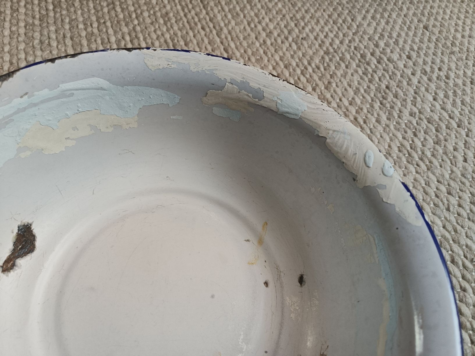 Ciotole: Vintage Emaille Schüssel, Durchmesser 28cm – Usato da Winterthur venduto da Schellinator 4
