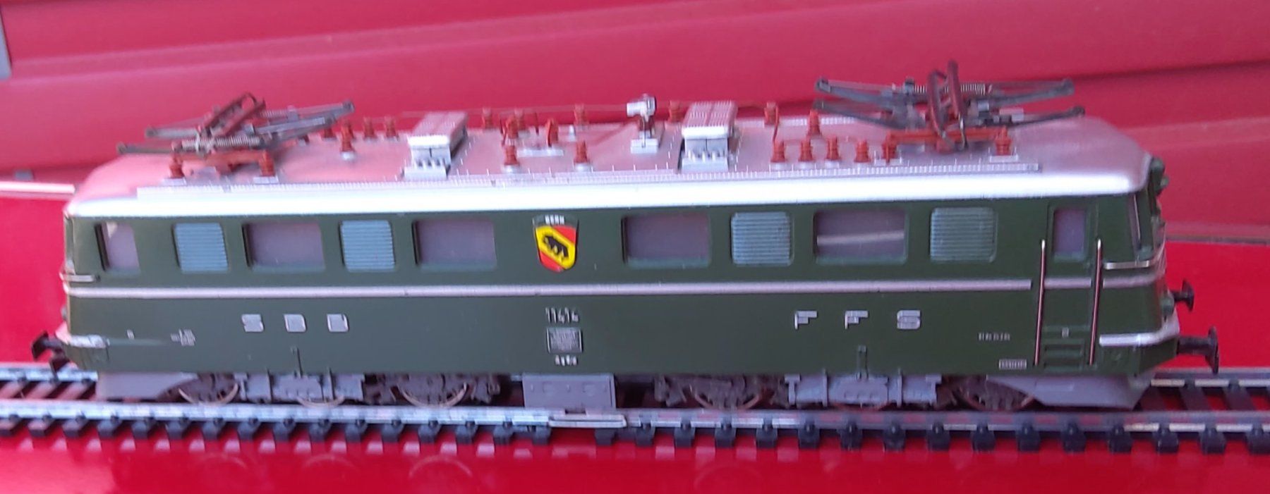 Märklin Modellini di ferrovie: Märklin Ae 6/6 – Difettoso da Safnern venduto da Leila2 2