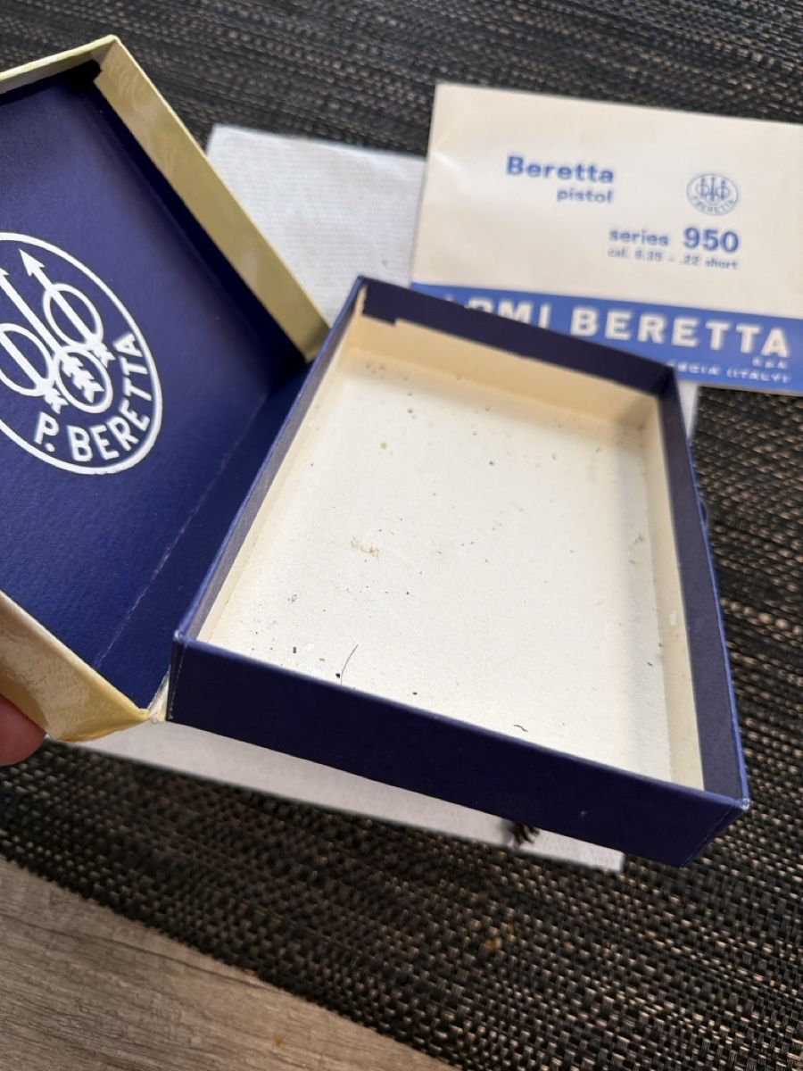 Schweizer Armee Uniformi: Boîte originale beretta 950 – Usato da Lausanne venduto da Erion2015 3