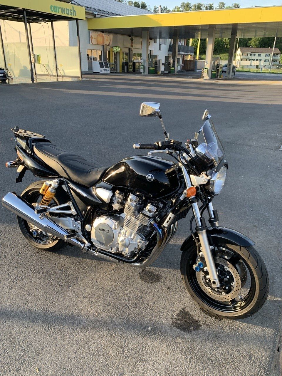 Yamaha Strada: Yamaha XJR1300. – Usato da Wald ZH venduto da ele_9fxw 2