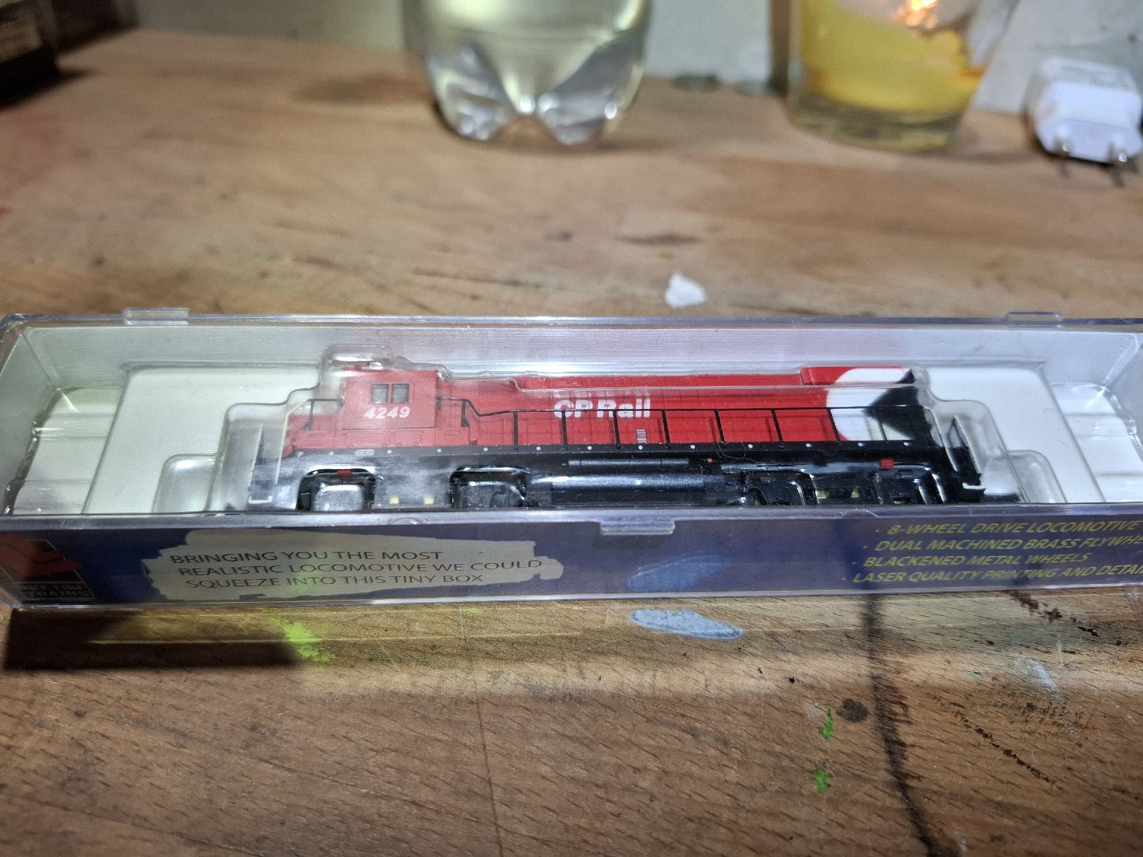 Modelleisenbahnen: Spur N Diesellok CPRail – Gebraucht aus Flaach von maniv6 3