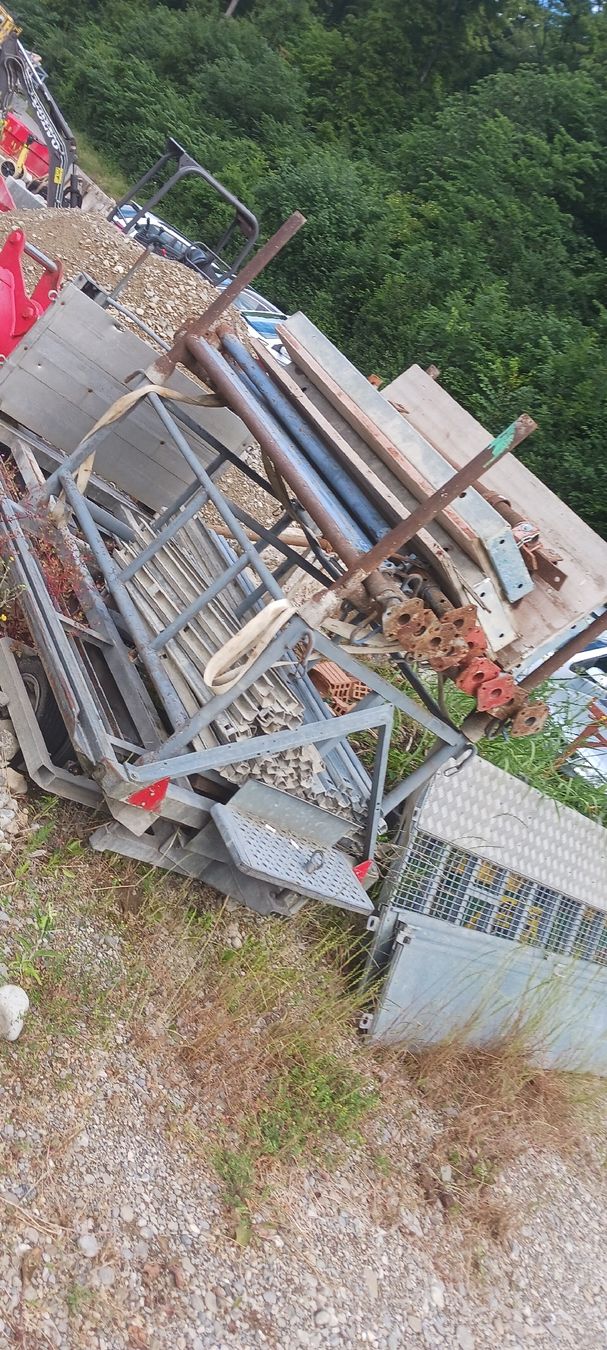 Rimorchi: Post Anhenger zum anheben – Usato da Thalheim AG venduto da Spez-bau 5