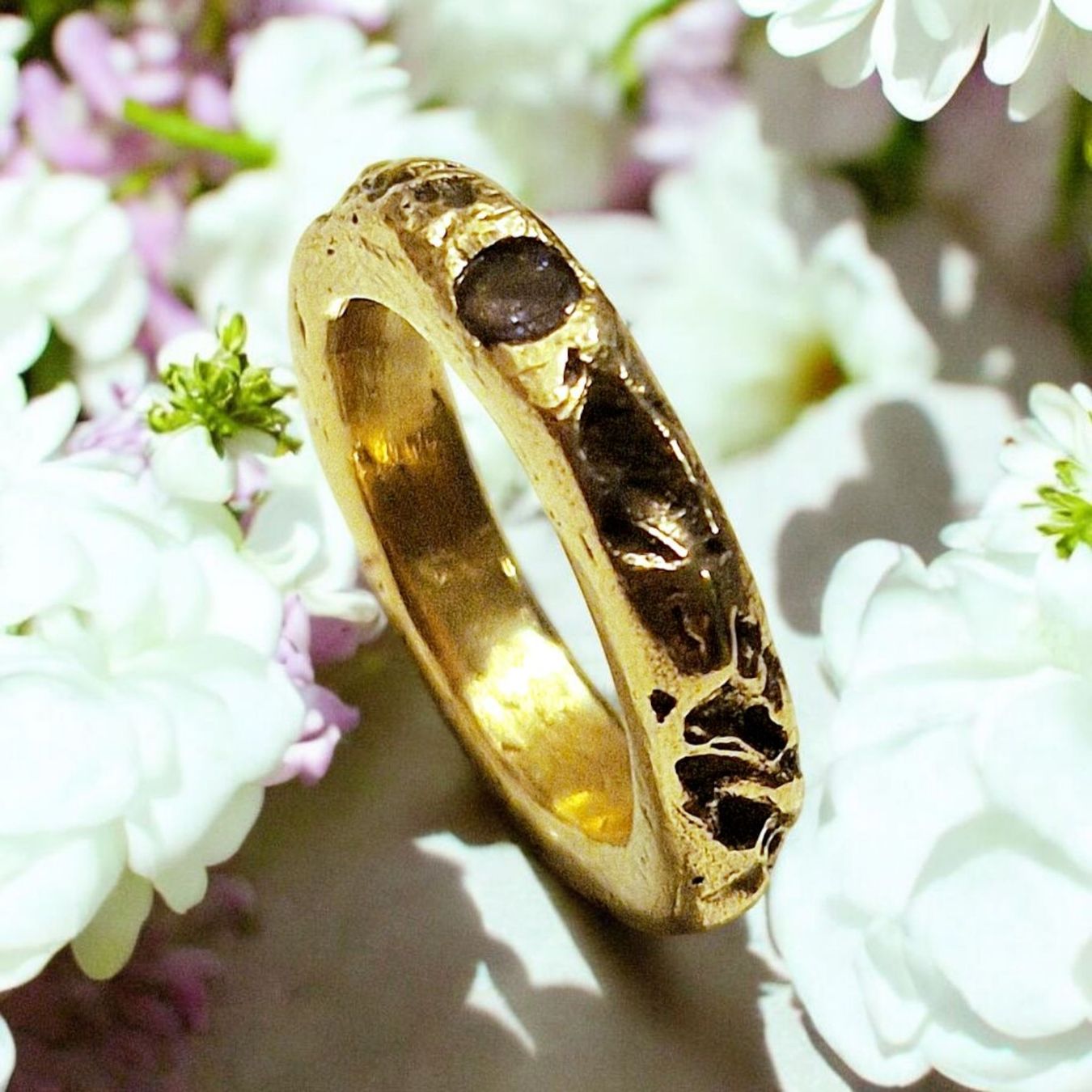 Ringe: Naturstyle-Ring,  Bronze mit Tansanit,  Grösse 49 – Neu und originalverpackt aus Aarau von Schmuckhoehle_MD 6