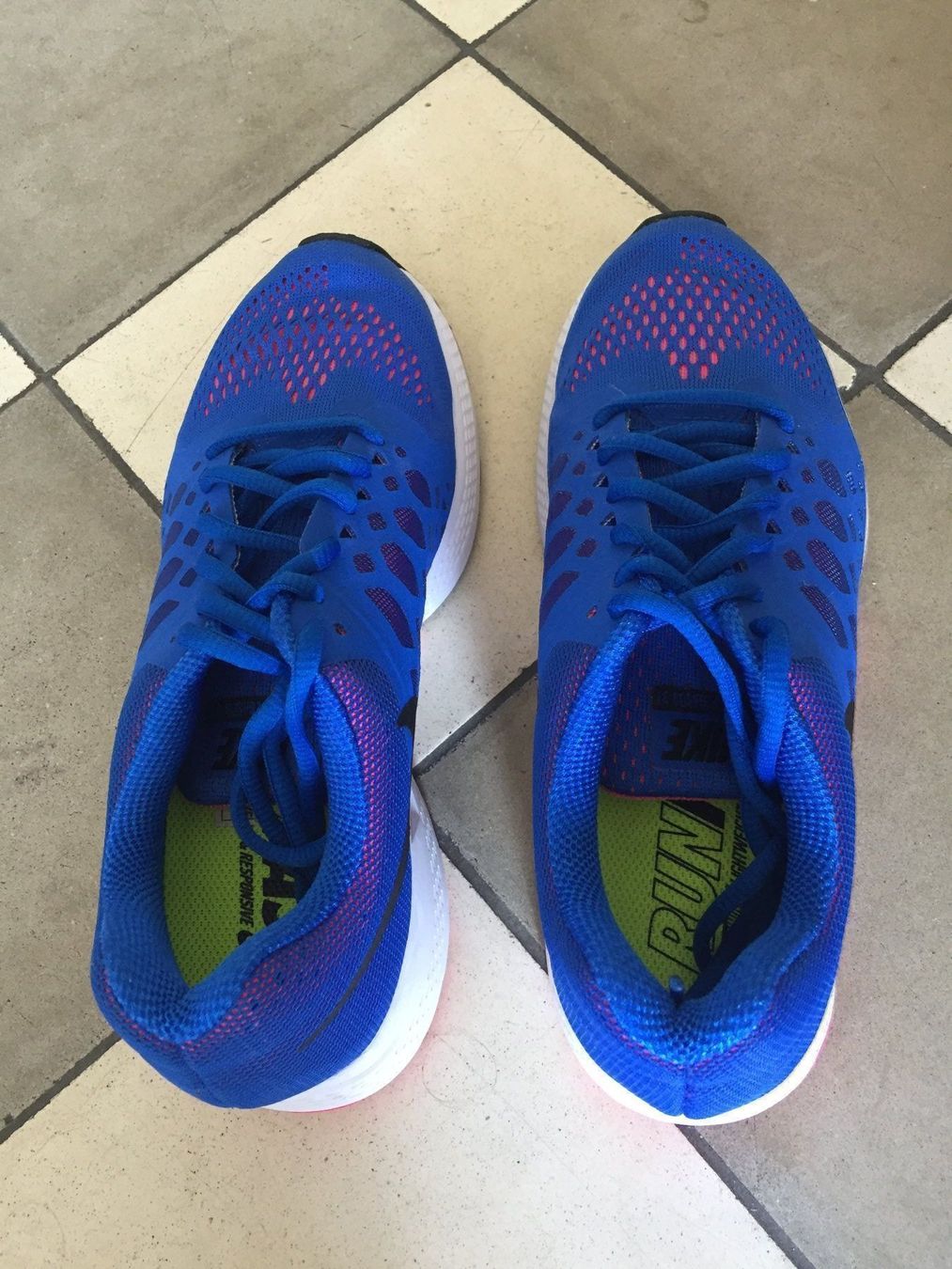 Nike Scarpe da donna: NIKE, Damen-Runningschuhe, Gr.38 – Nuovo e nell'imballaggio originale da Eglisau venduto da vfe7 2