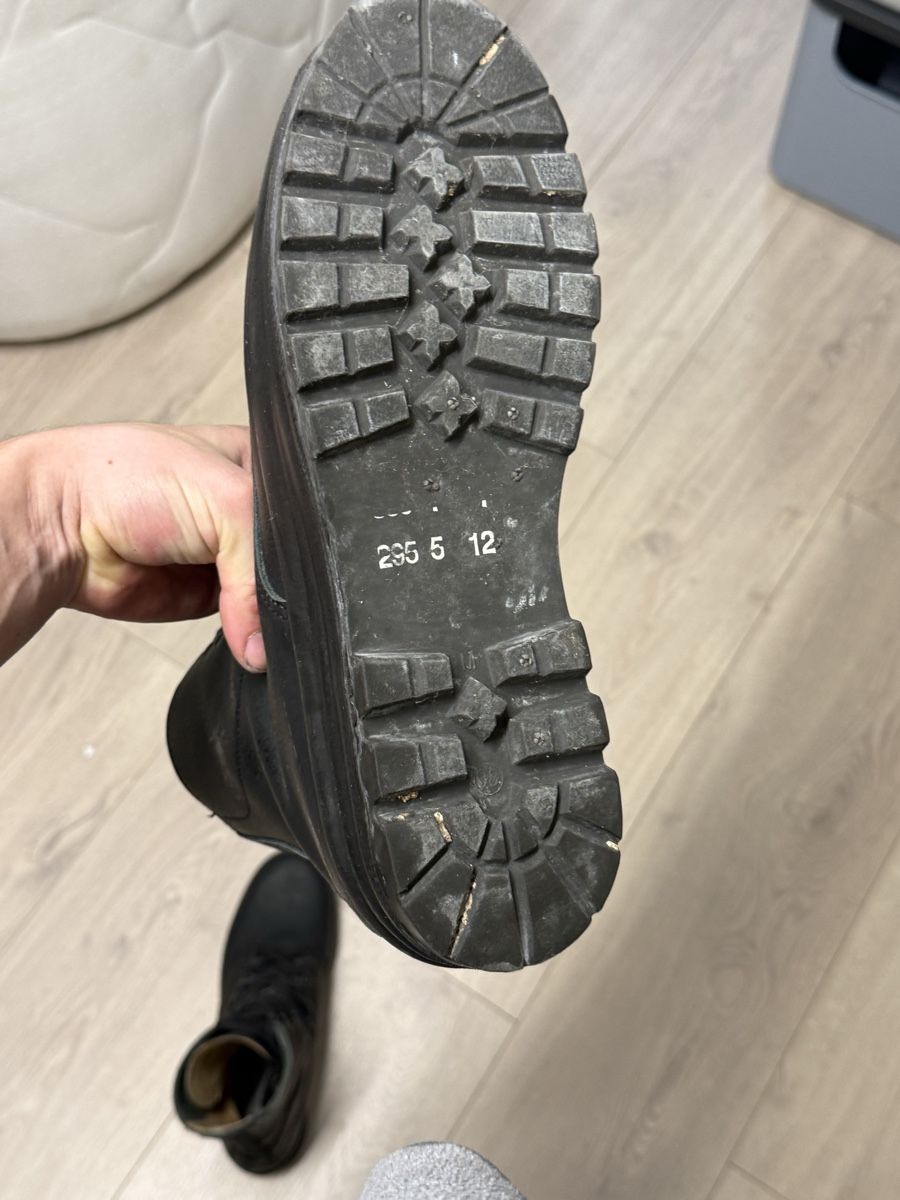 Scarpe da uomo: Schweizer armee ks90  schwarz Grösse 45 – Usato da Eglisau venduto da fab_n9fc 3