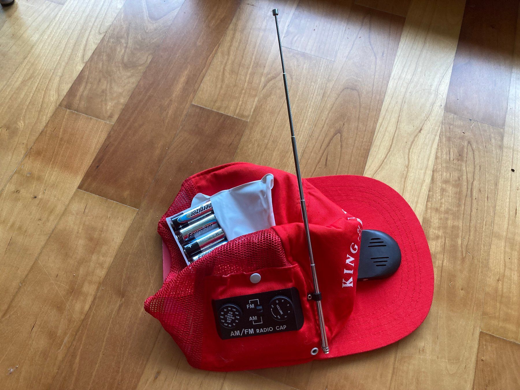 Copricapi, berretti & cappellini: Radio Sonnenhut – Usato da Uerikon venduto da Rudel99