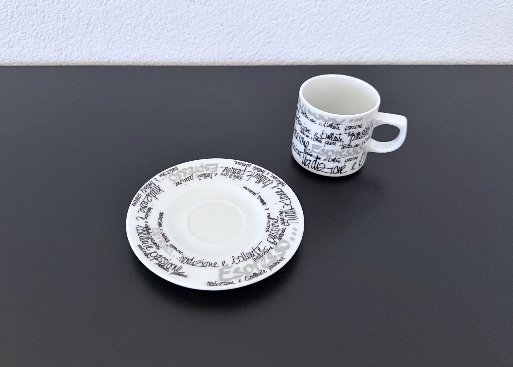 Pfister Tazze: Espressotasse Möbel Pfister 2001 – Usato da Birr venduto da Jamonline 1