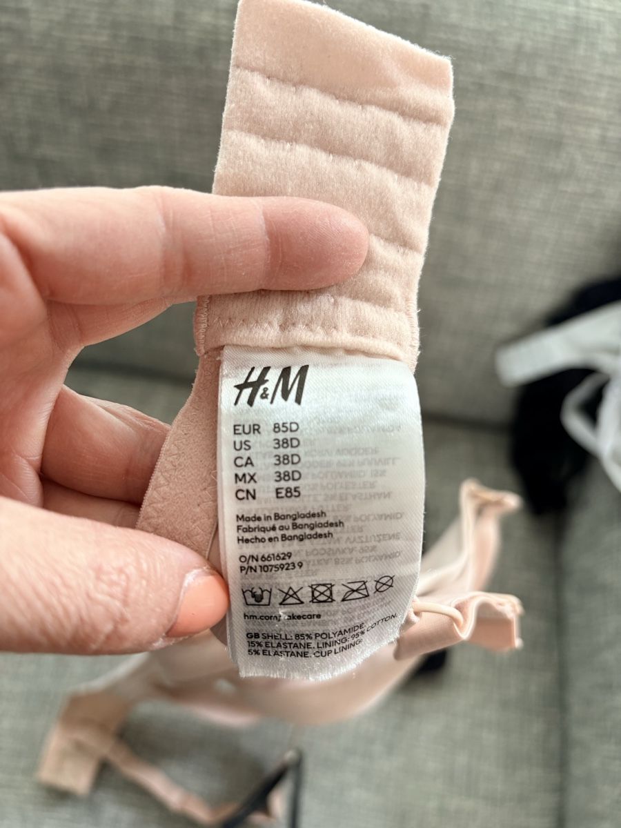 Altra biancheria intima: Still-BHs diverse Marken und Größen – Usato da Münchenstein venduto da Miresolese 3