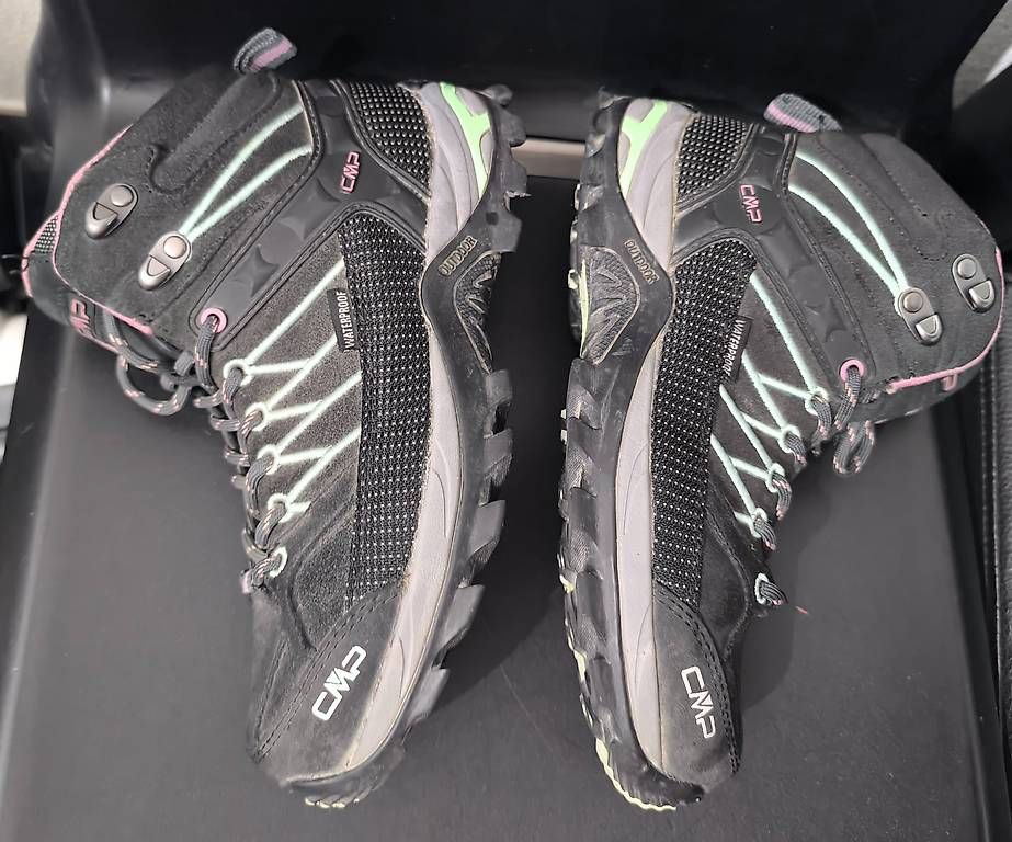 Damenschuhe: CMP Rigel Mid Wanderschuhe, Waterproof, Gr. 37 – Gebraucht aus Pully von shu_tb69