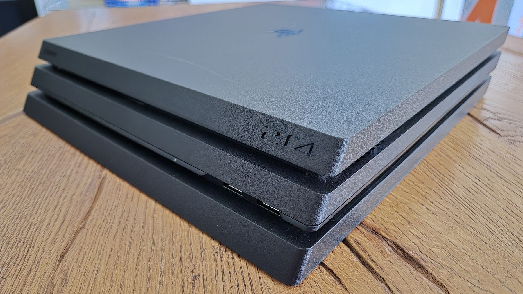 Sony Console: Sony PlayStation 4 Pro 1TB + Controller + 2 Spiele – Nuovo (secondo la descrizione) da Au SG venduto da AlenCompany 2