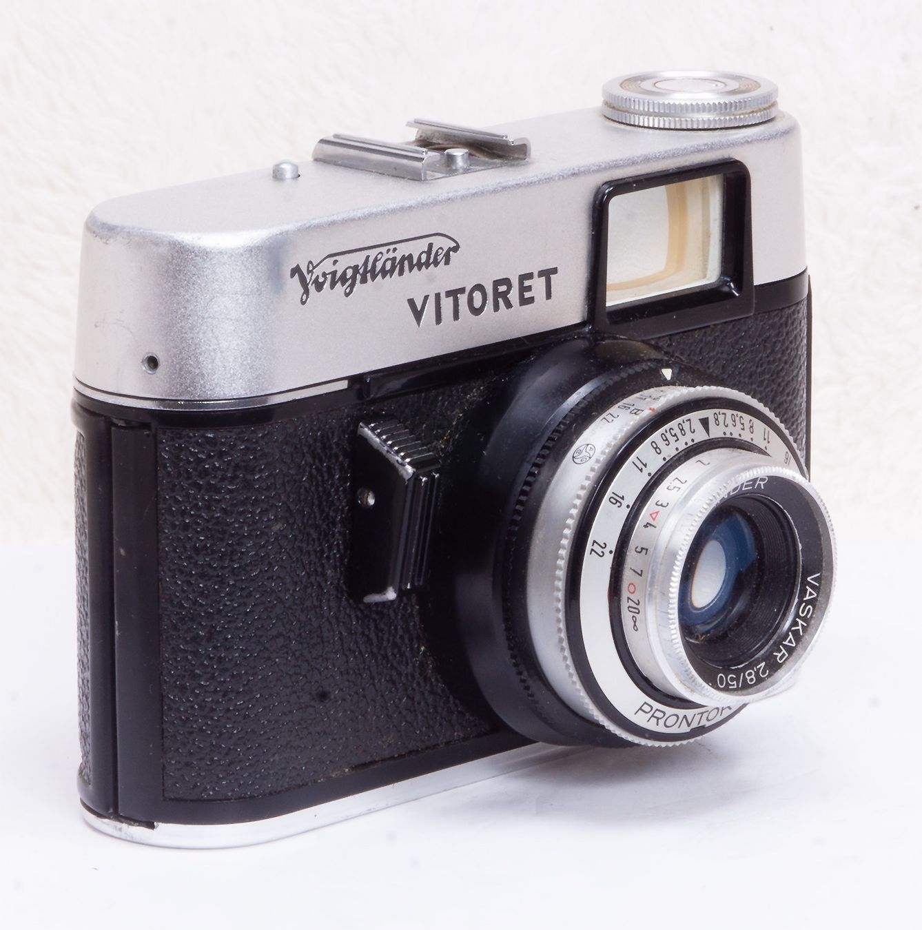Voigtländer Fotocamera: Voigtländer VITORET – Usato da Zürich venduto da phueni 1
