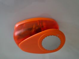Stanzer Motiv Kreis Wellenrand 2 Zoll Orange