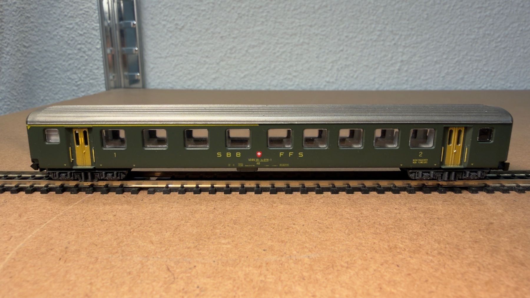 Modellini di ferrovie: MiniTrain Personenwagen Spur N – Usato da Schlieren venduto da rat_lq6b 1